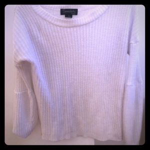 Women’s Bell sleeve sweater